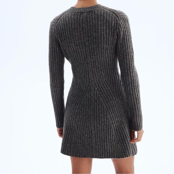 H&M Charcoal Gray Ribbed Knit Sweater Dress | SIZE XL EUC - Picture 2 of 12
